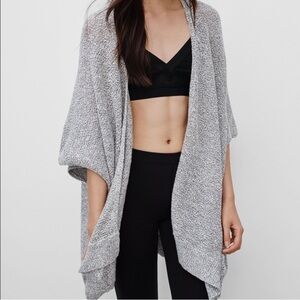 Aritzia Community Ionic Cape Oversized Knit Cardigan Size XS/Small